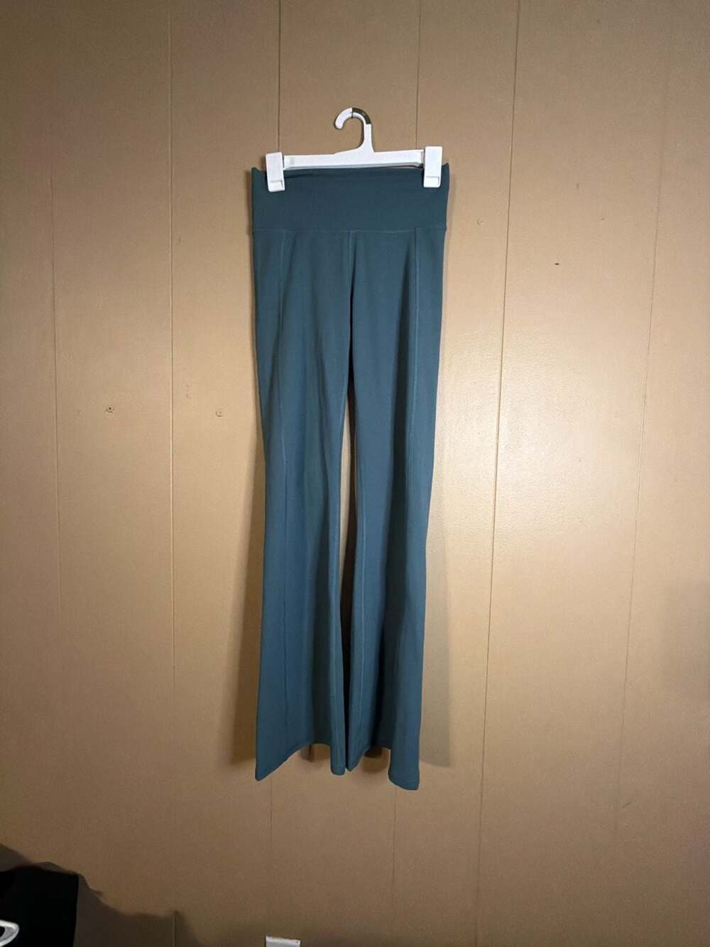 Fabletics Flare Yoga Pants Green